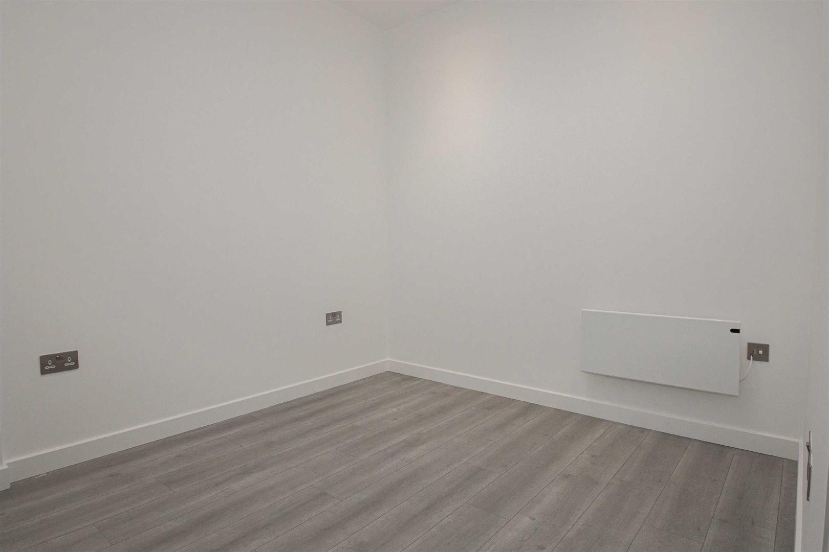 17 Capital Drive, Linford Wood, Milton Keynes